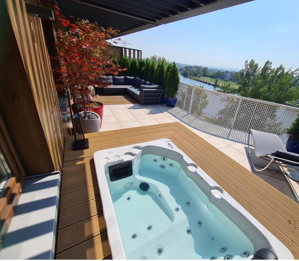 Luxury Penthouse With Jacuzzi * Krakau