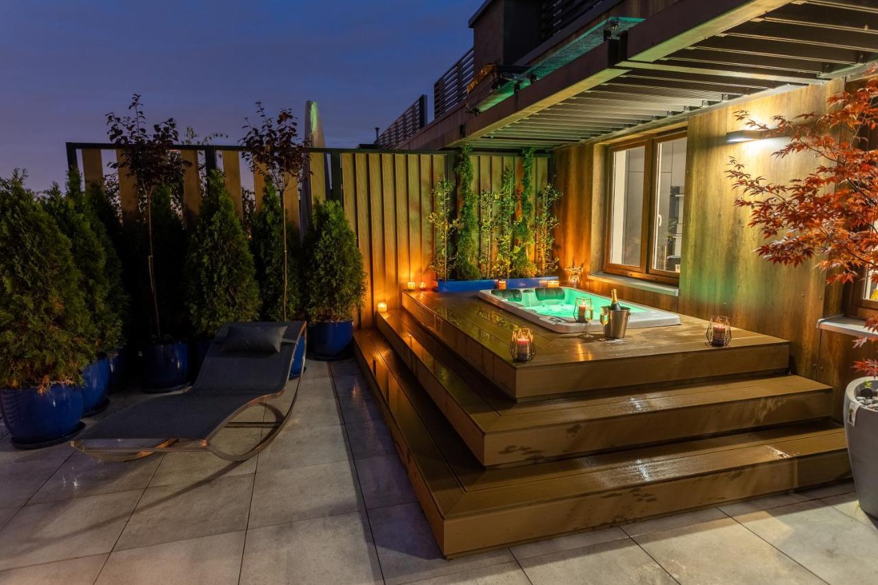 Apartment Luxury Penthouse With Jacuzzi *